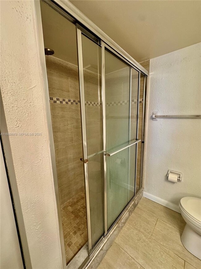 Building Photo - 110 Gardens Dr