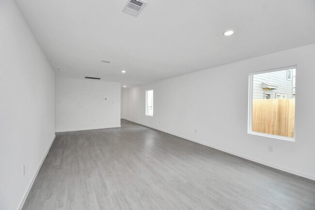 Building Photo - 21522 Cottonwood Mdws Trl