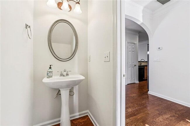 Building Photo - 9802 Murano View