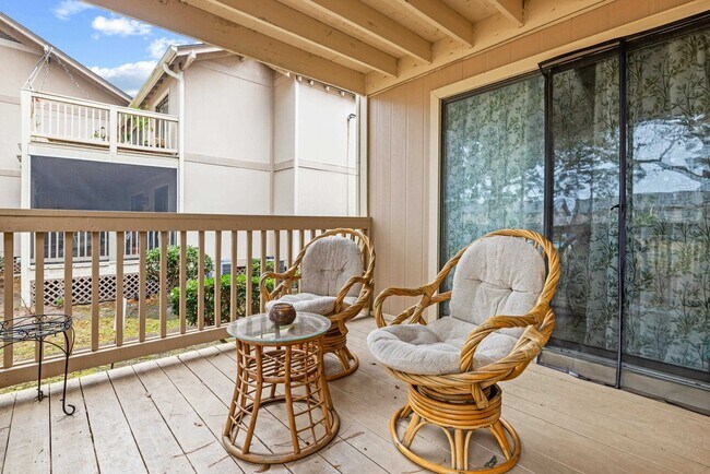 Building Photo - 3015 Old Bryan Dr