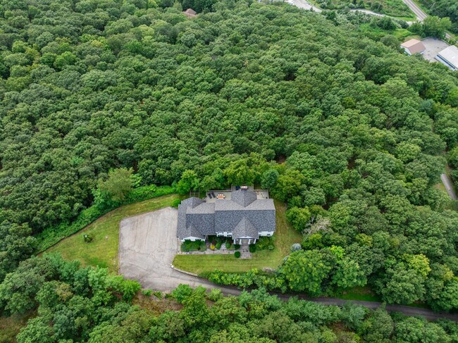 Building Photo - 321 Museum Village Rd