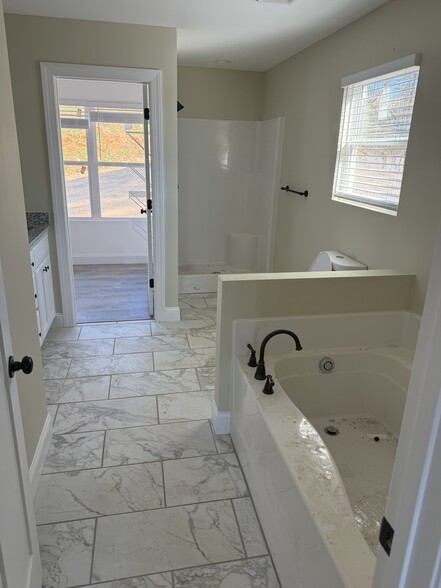 Building Photo - 280 Grand Oak Ln