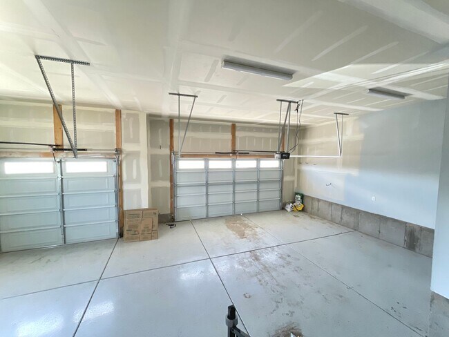 Building Photo - 3 bed 2 bath House in Nephi
