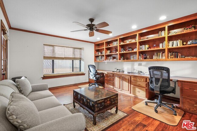 Building Photo - 4244 Avenida De La Encinal