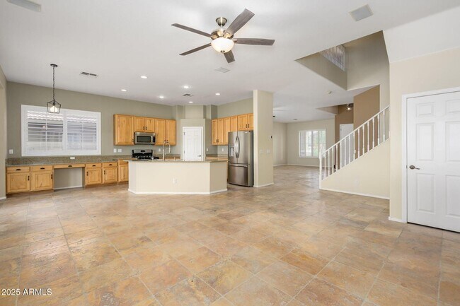 Building Photo - 13824 W Gelding Dr