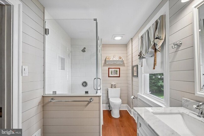 Building Photo - 8228 Cadwalader Ave