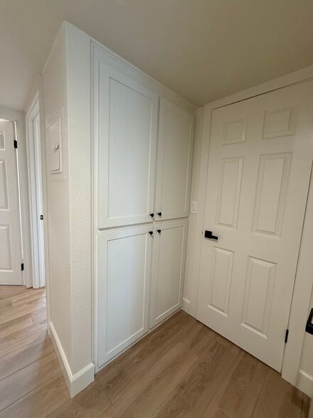 Building Photo - 28240 Via Princesa