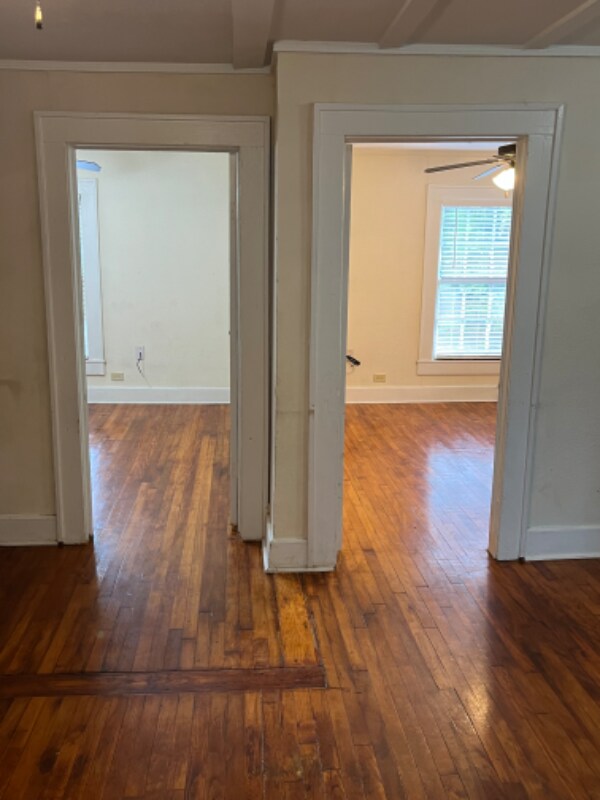 Building Photo - 608 Price St