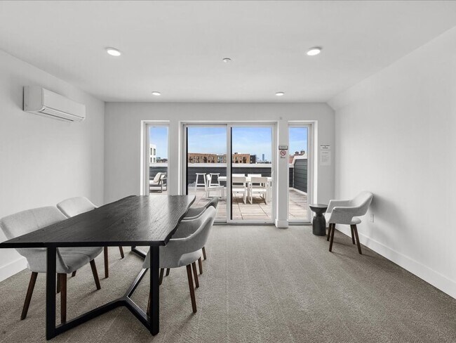 Building Photo - 50 Hichborn St