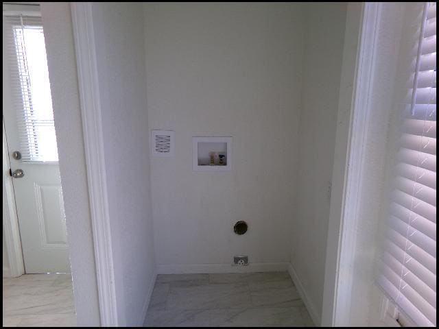 Building Photo - 2324 S Louisiana St