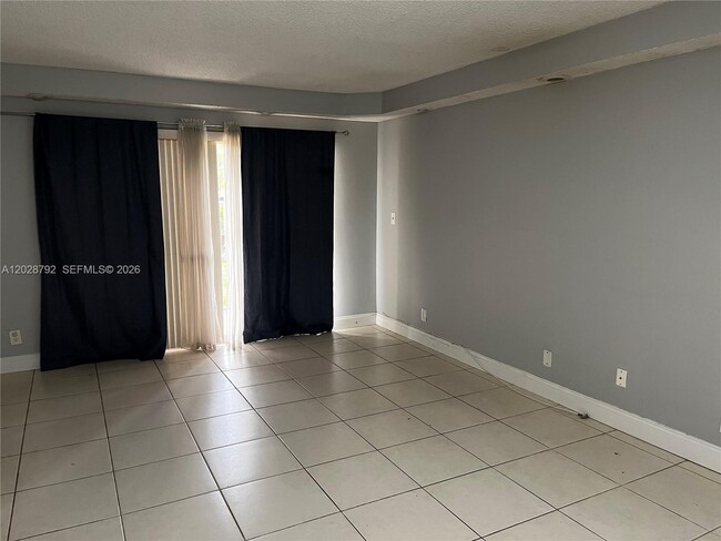 Building Photo - 7000 Nova Dr