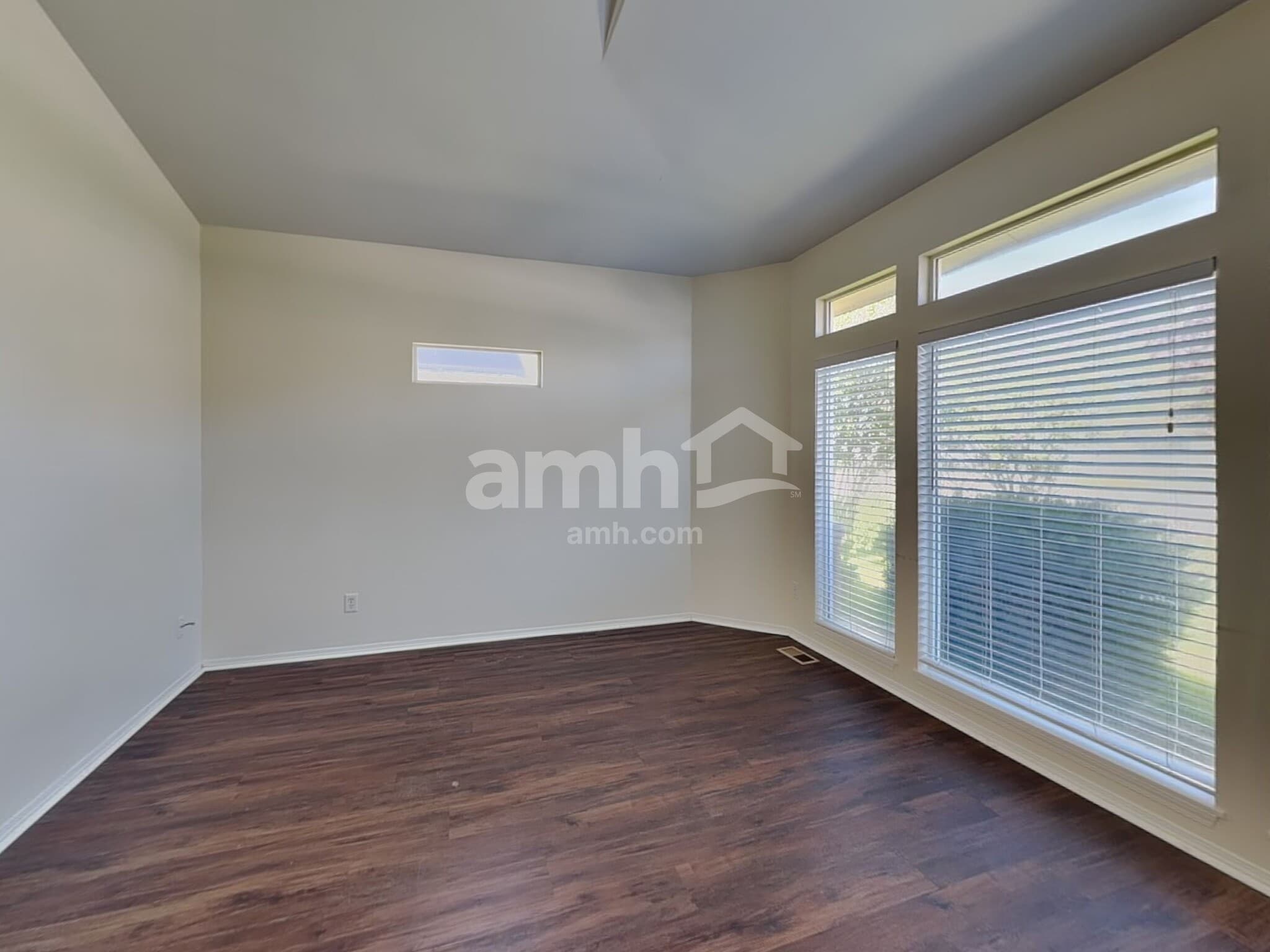 Building Photo - 2839 W Santa Clara Dr