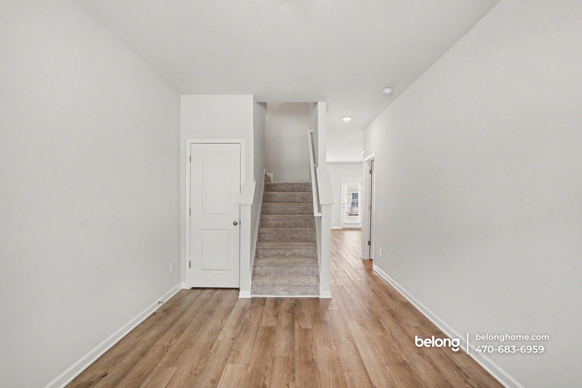Building Photo - 348 Navigator Ln