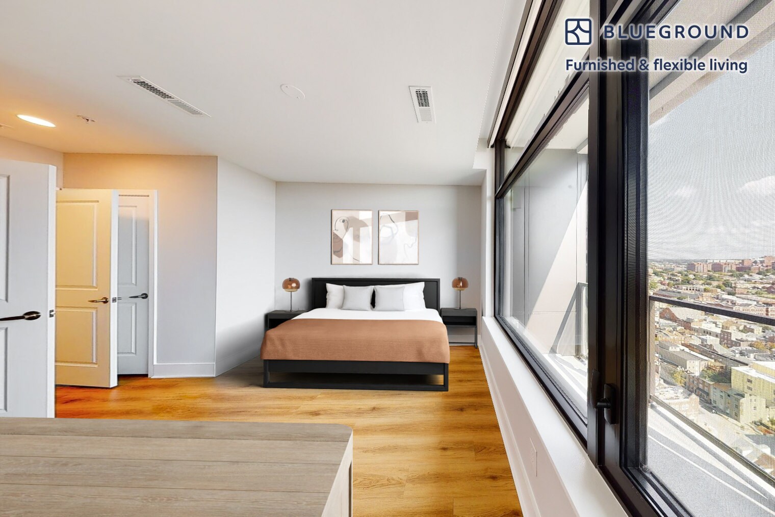 Building Photo - 555 S President St