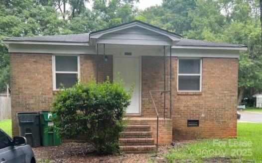 Primary Photo - 3600 Simmons St