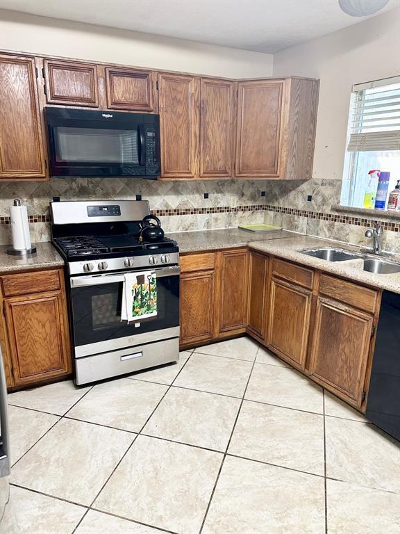 Building Photo - 13527 Cabrera Ln