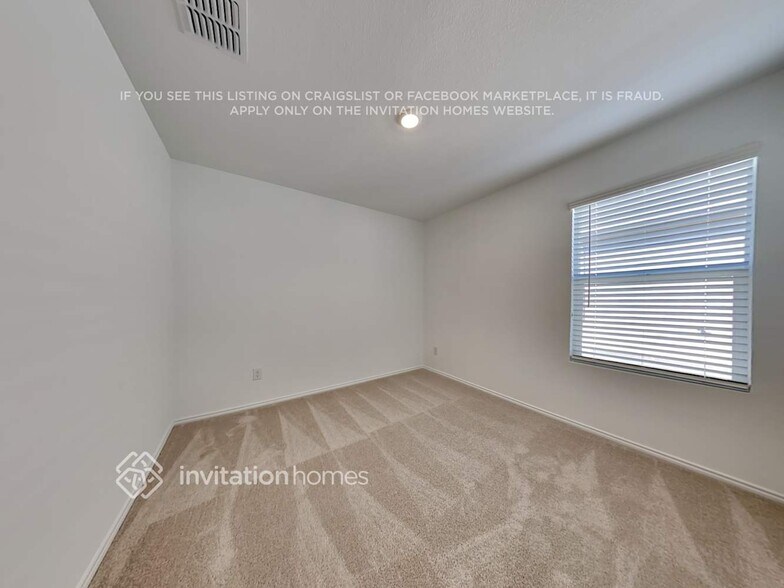 Building Photo - 1136 Catclaw Rd