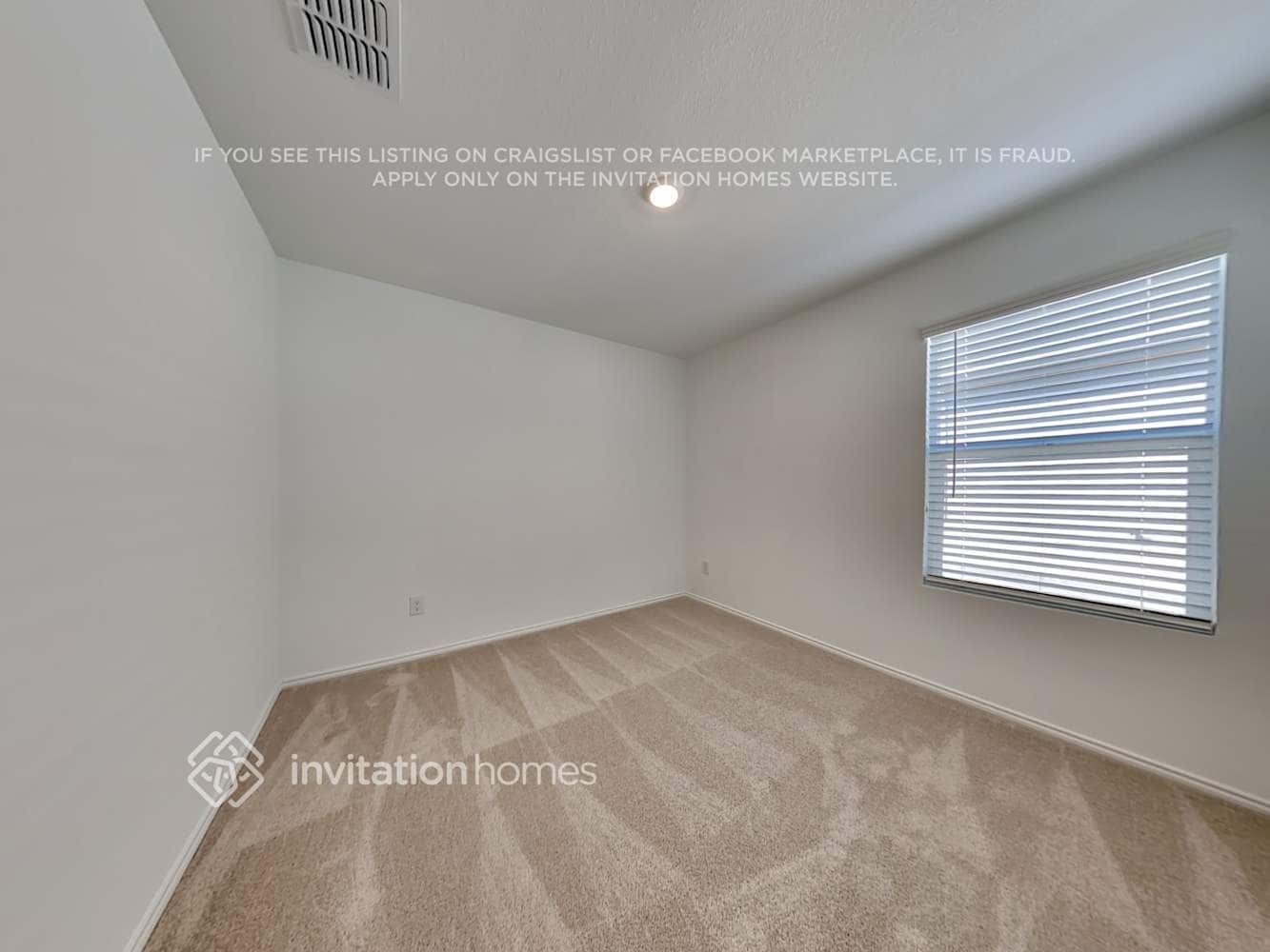 Building Photo - 1136 Catclaw Rd
