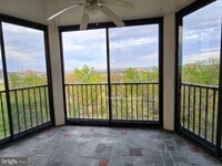 Building Photo - 5903 Mt Eagle Dr