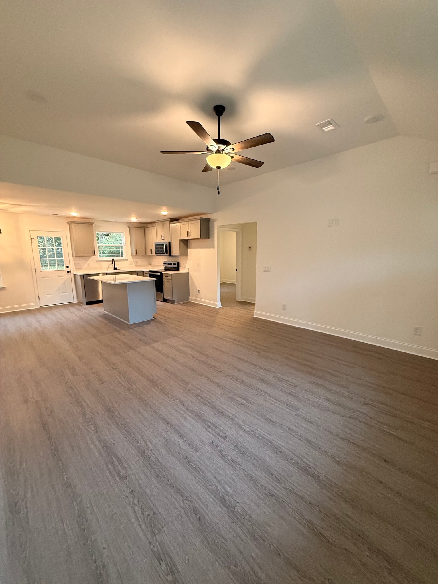 Building Photo - 822 Pitt Ave