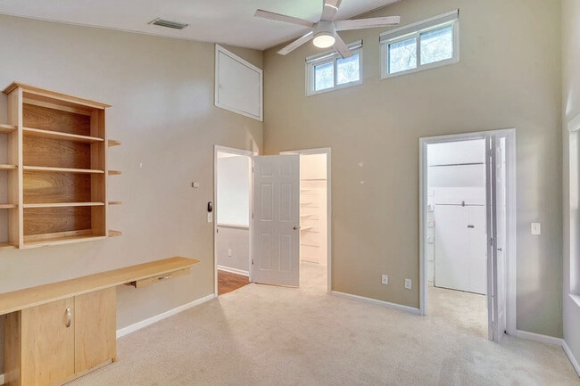 Building Photo - 3903 Dunleer Ct