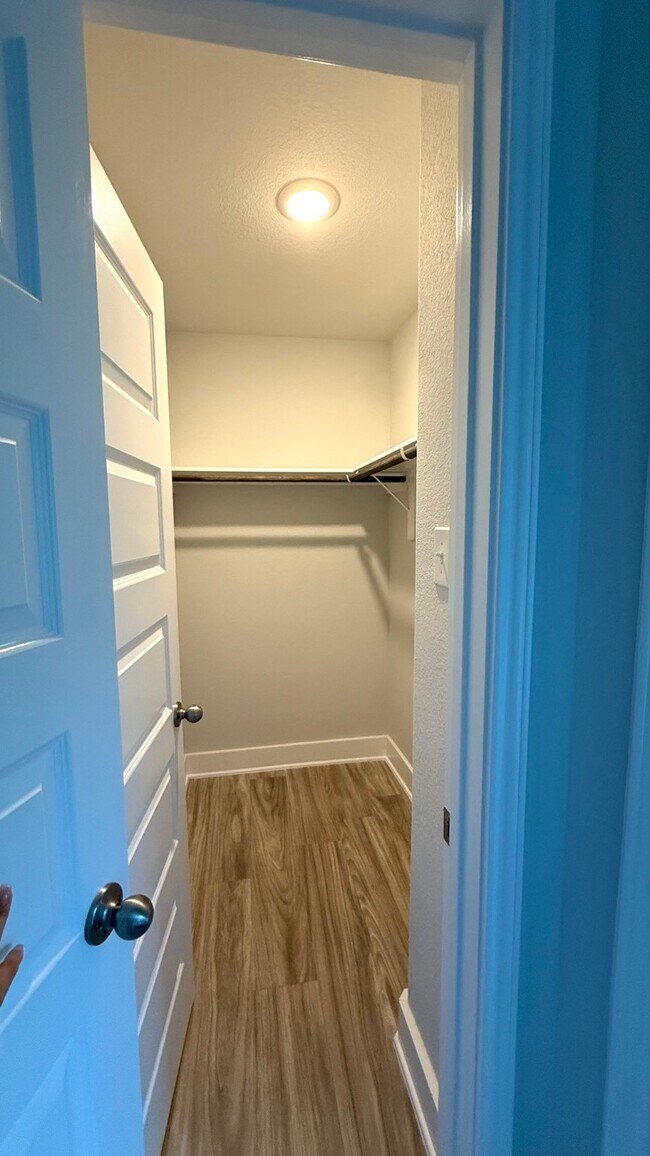 Building Photo - 4001 Cusco Ln