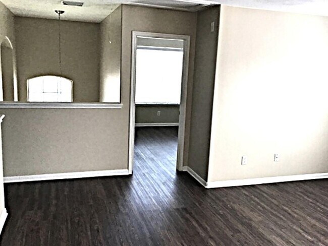 Building Photo - 8614 Planters Moon Ln