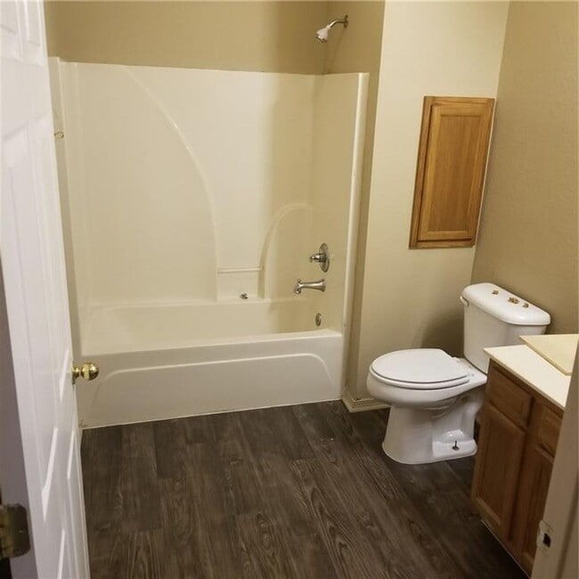 Building Photo - 1994 Dos Laredos Ave