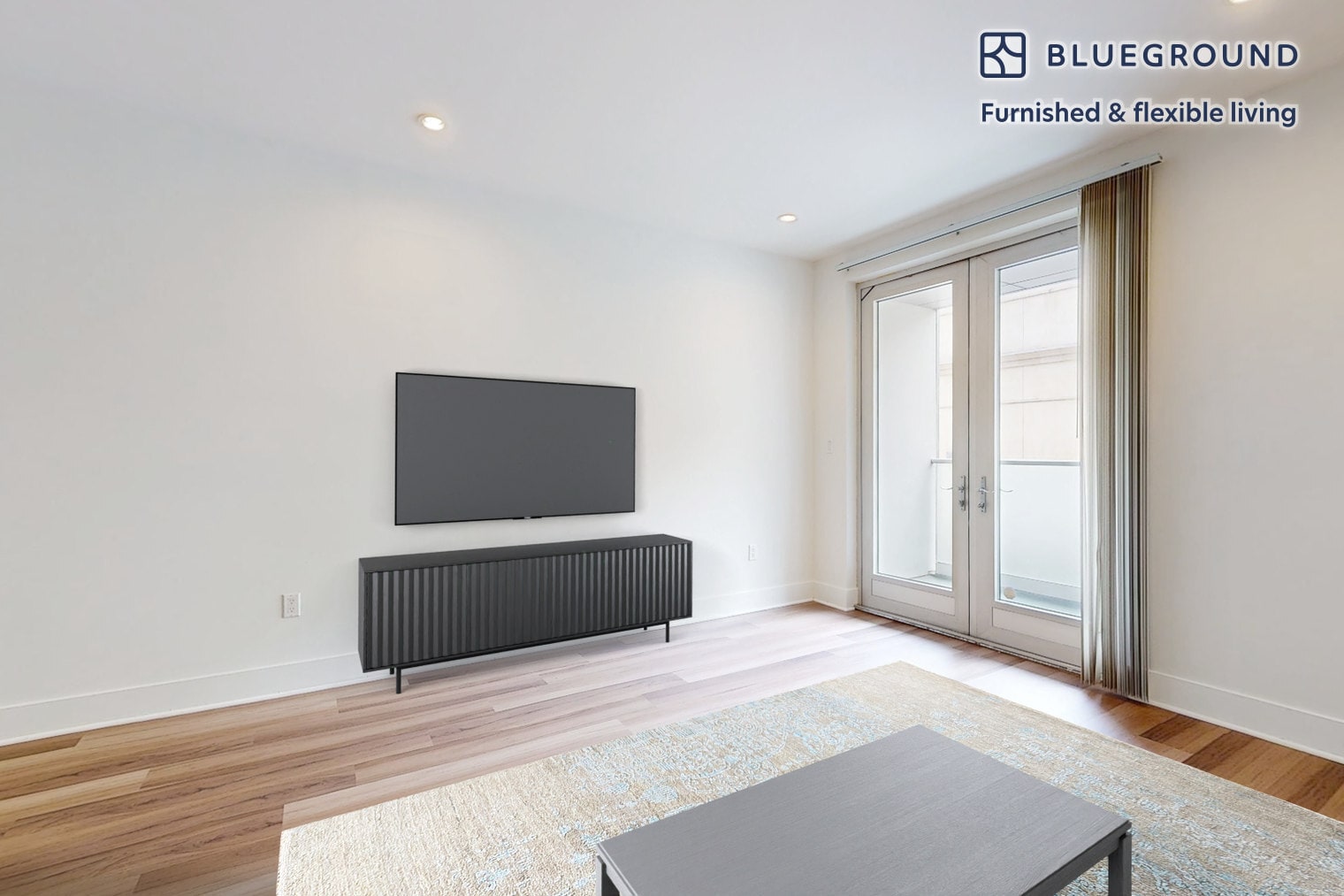 Building Photo - 220 E Broadway