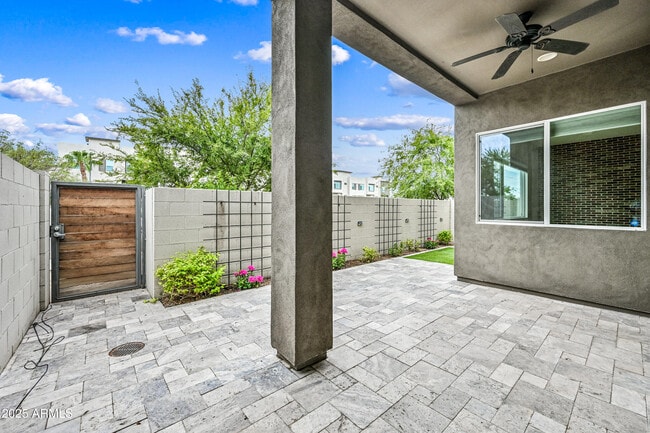 Building Photo - 6842 E ORION Dr