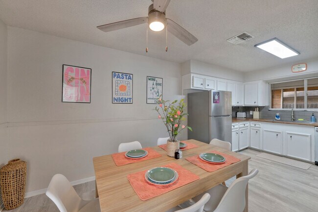 Building Photo - 11906 Blueridge Mountains Dr