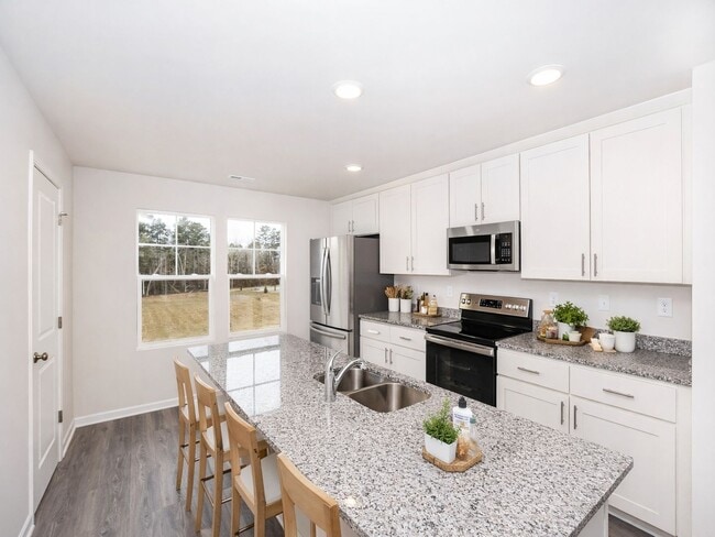 Building Photo - Brand New Townhome | 3 BR/3.5BA | 1-Car Garage | Near Downtown Mooresville