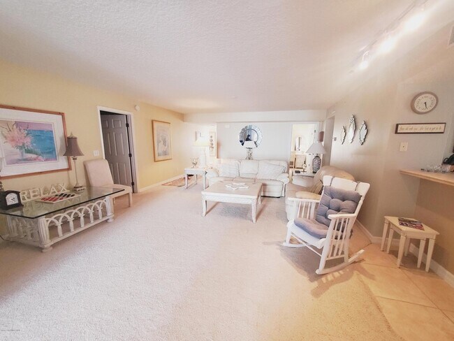 Building Photo - 3740 Ocean Beach Blvd