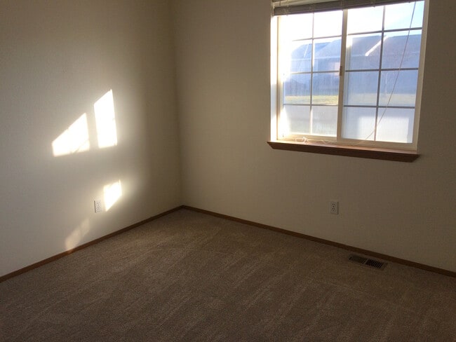 Building Photo - Ephrata House for Rent!
