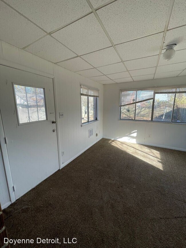 Building Photo - 3 br, 1 bath House - 18412 Glastonbury