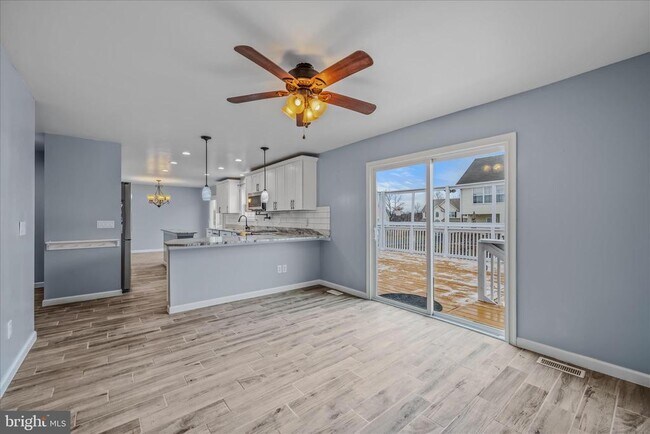 Building Photo - 448 Thayers Gull Dr