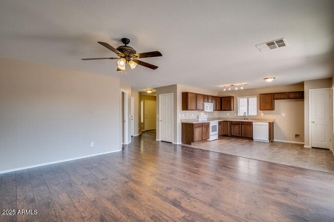 Building Photo - 17936 N Lettere Cir