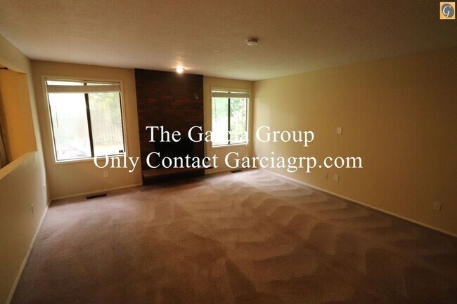 Building Photo - 9585 SW New Forest Dr