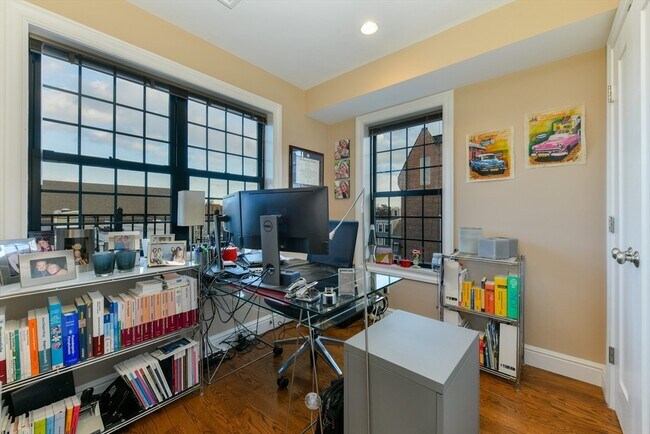 Building Photo - 350 W Broadway