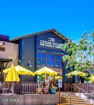 Building Photo - 9250 E Via De Vaquero Dr