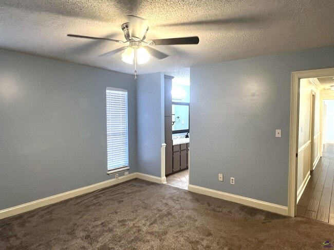 Building Photo - 108 Turtle Dove Ct