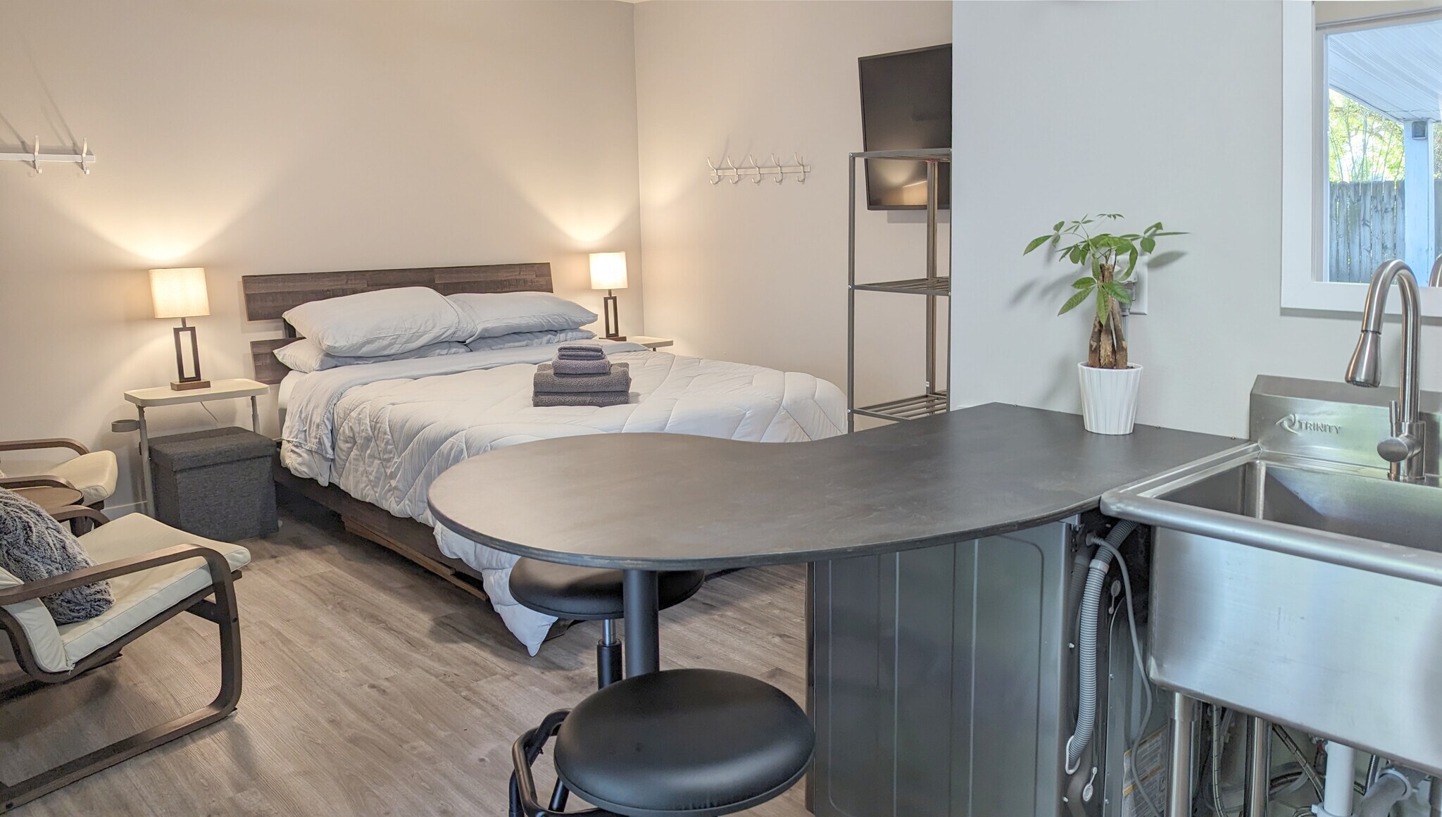 Building Photo - 163 Bilmarsan Dr