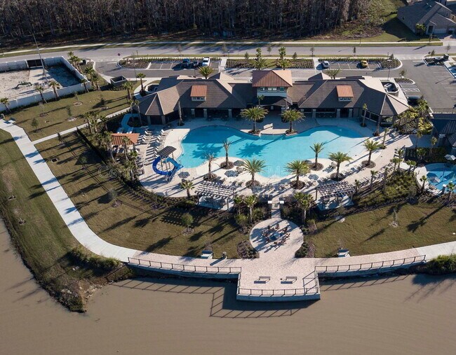 Building Photo - 2931 Windmill Dr