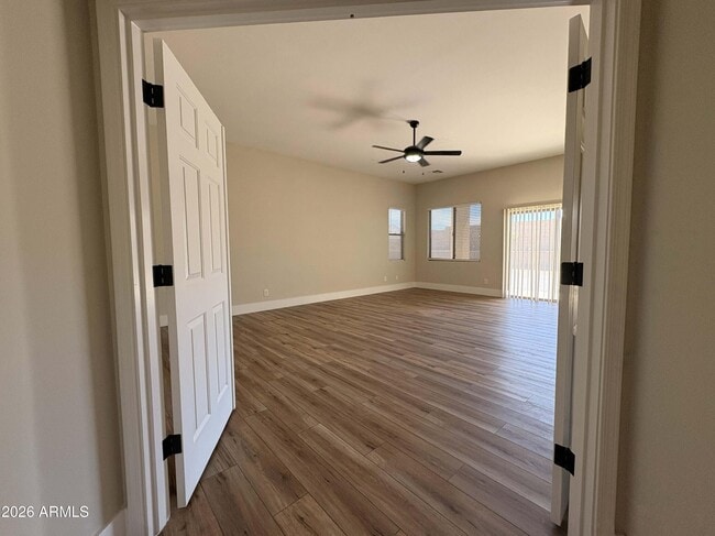 Building Photo - 13031 W Stella Ct