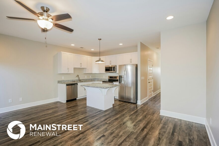 Building Photo - 112 Hartsville Ct