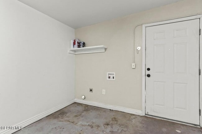 Building Photo - 7917 San Paulo Dr