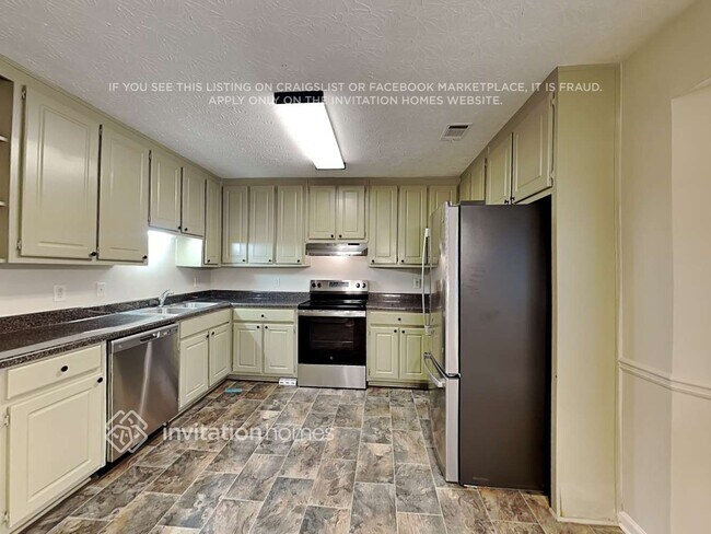 Building Photo - 120 Myrtle Grove Ln