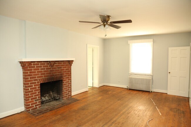 Building Photo - 510 14th St NW