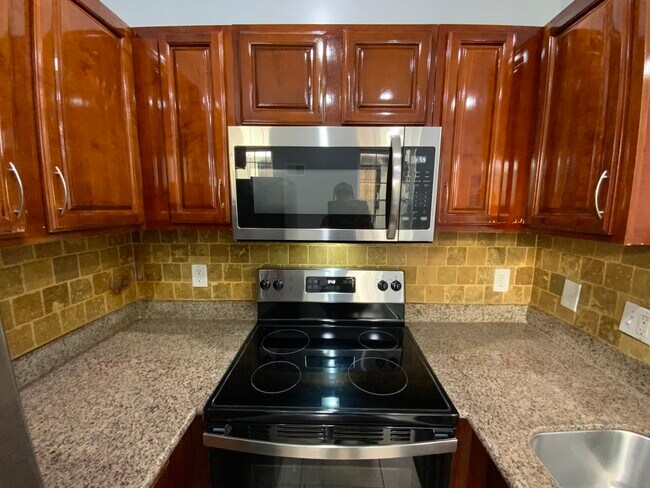 Building Photo - 2207 N 18th St