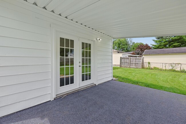 Building Photo - 5014 Norcrest Dr